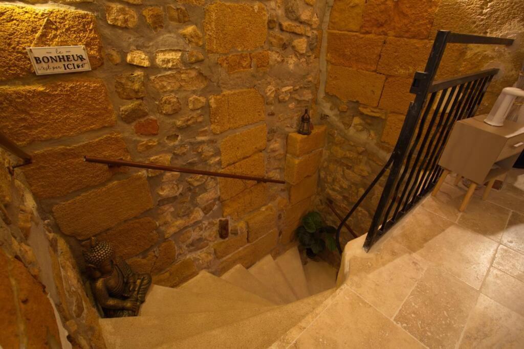 Les Secrets D'Alcove, Nuits Romantiques Avec Spa Aix-en-Provence Luaran gambar